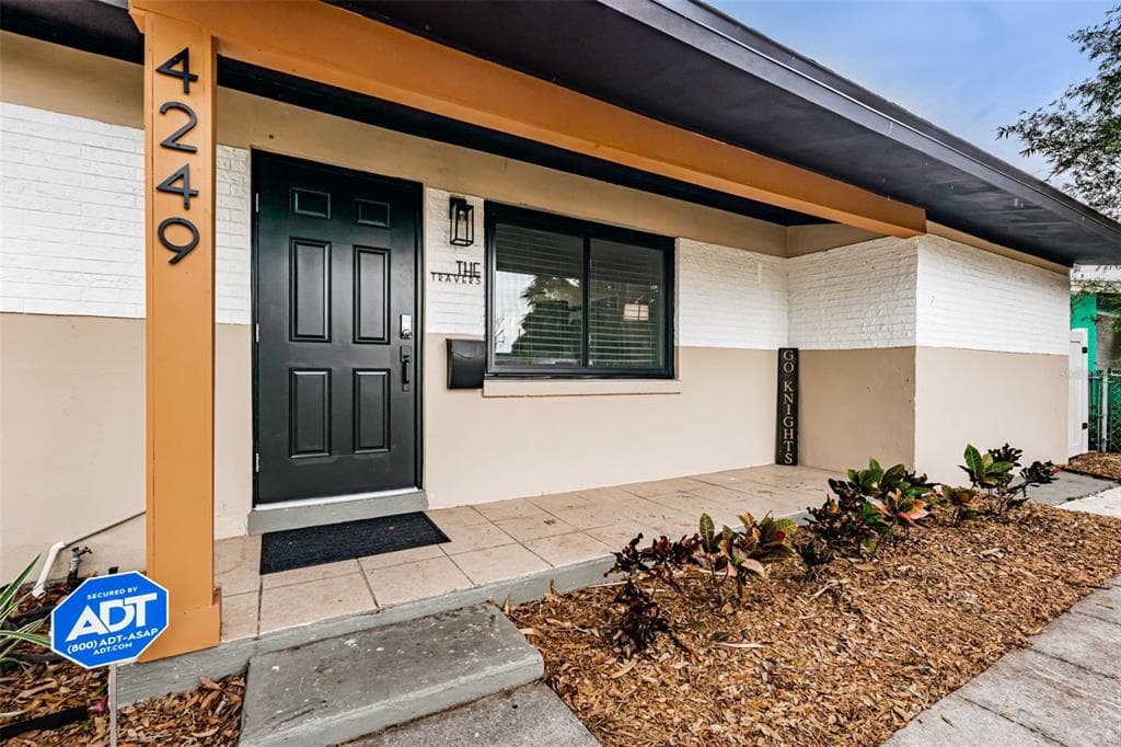 4249 8TH AVENUE N ST PETERSBURG, FL 33713