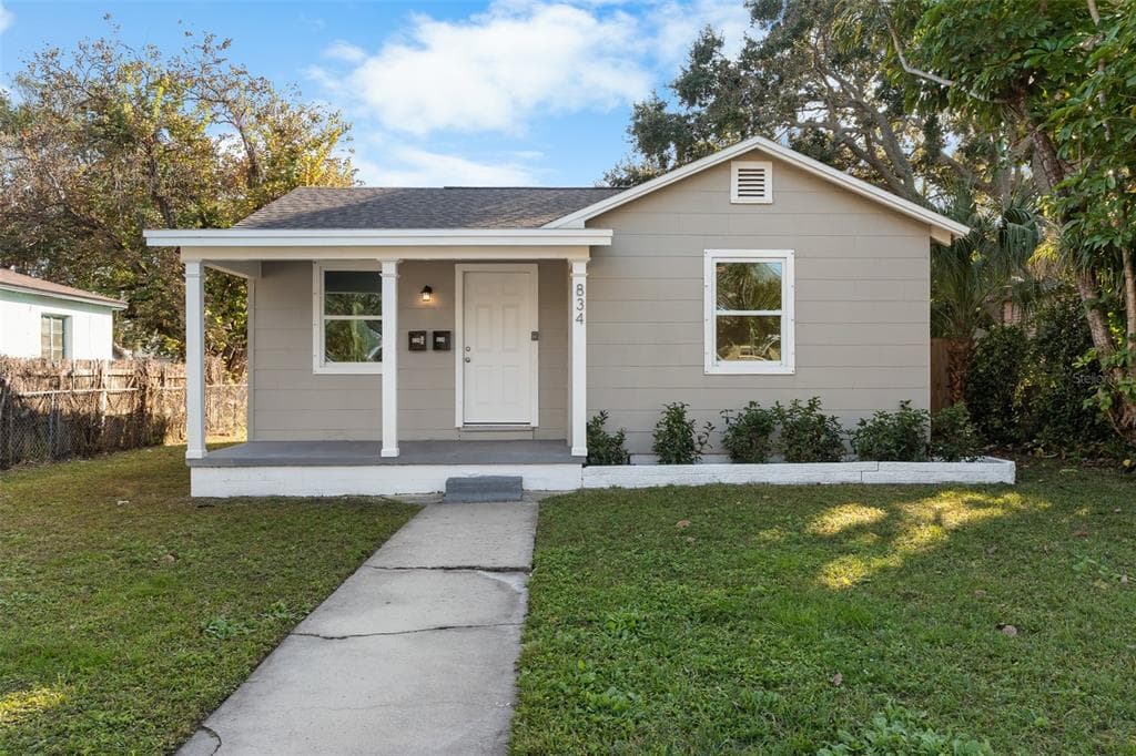 834 18TH AVENUE S ST PETERSBURG, FL 33705