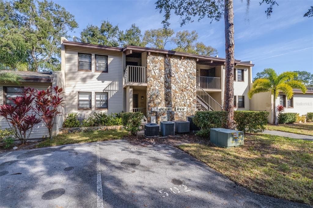 1000 TARPON WOODS BOULEVARD UNIT 503 PALM HARBOR, FL 34685