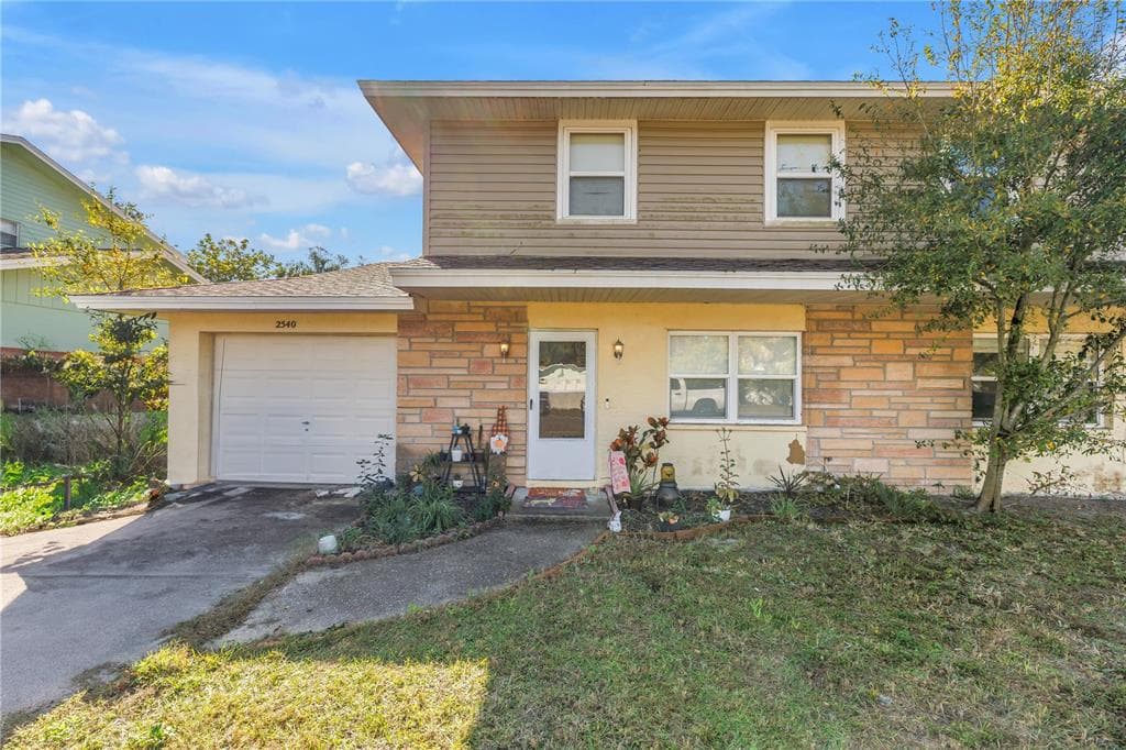 2540 WILSON AVENUE LARGO, FL 33770
