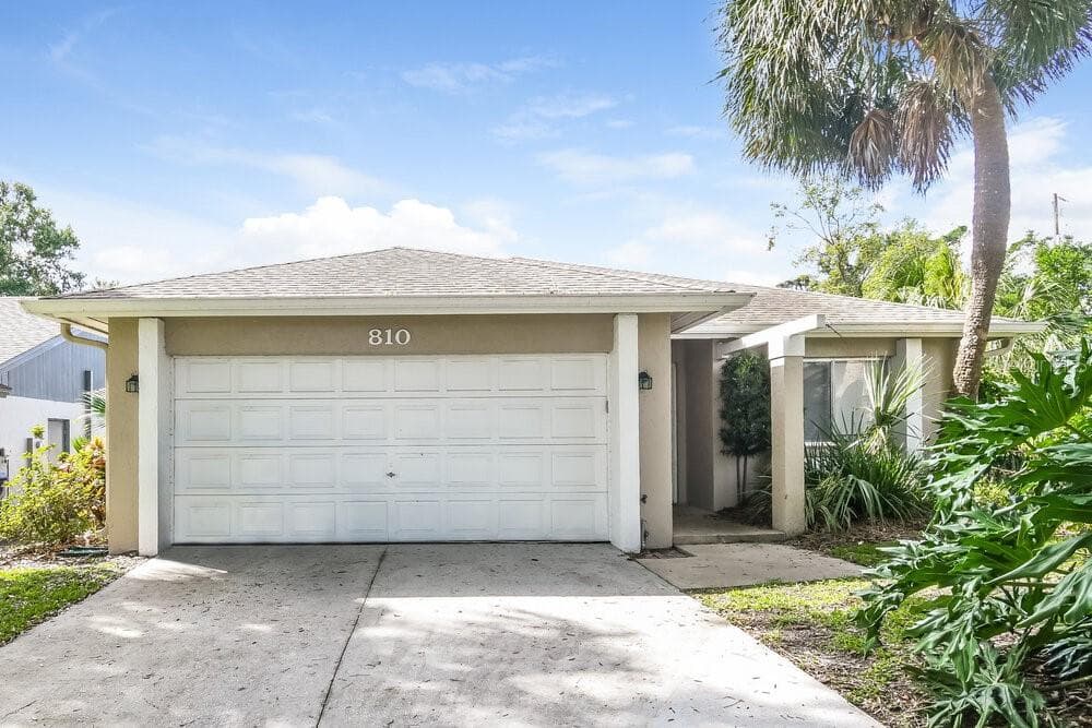 810 GRAND CAYMAN COURT ORLANDO, FL 32835