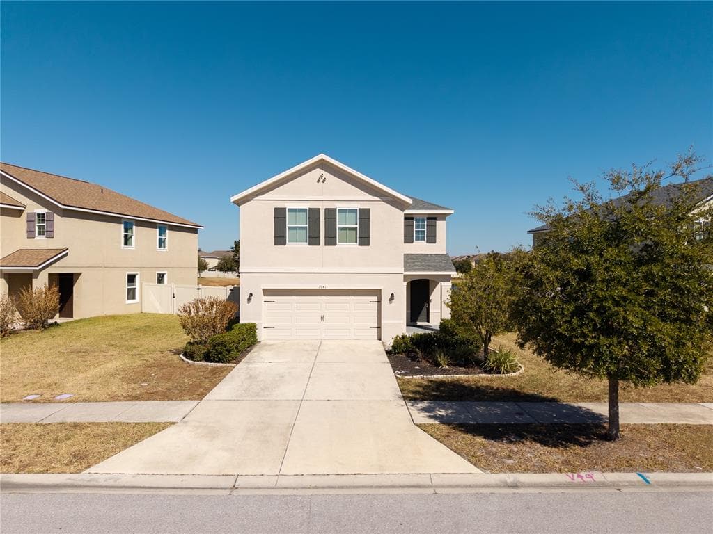 7641 TUSCAN BAY CIRCLE WESLEY CHAPEL, FL 33545
