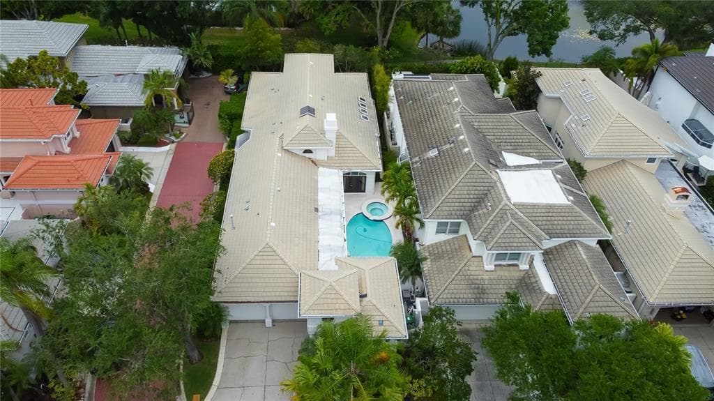 905 MOORING CIRCLE TAMPA, FL 33602