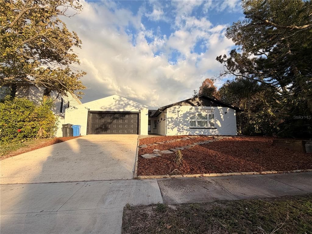 7513 RUSTIC DRIVE TAMPA, FL 33634