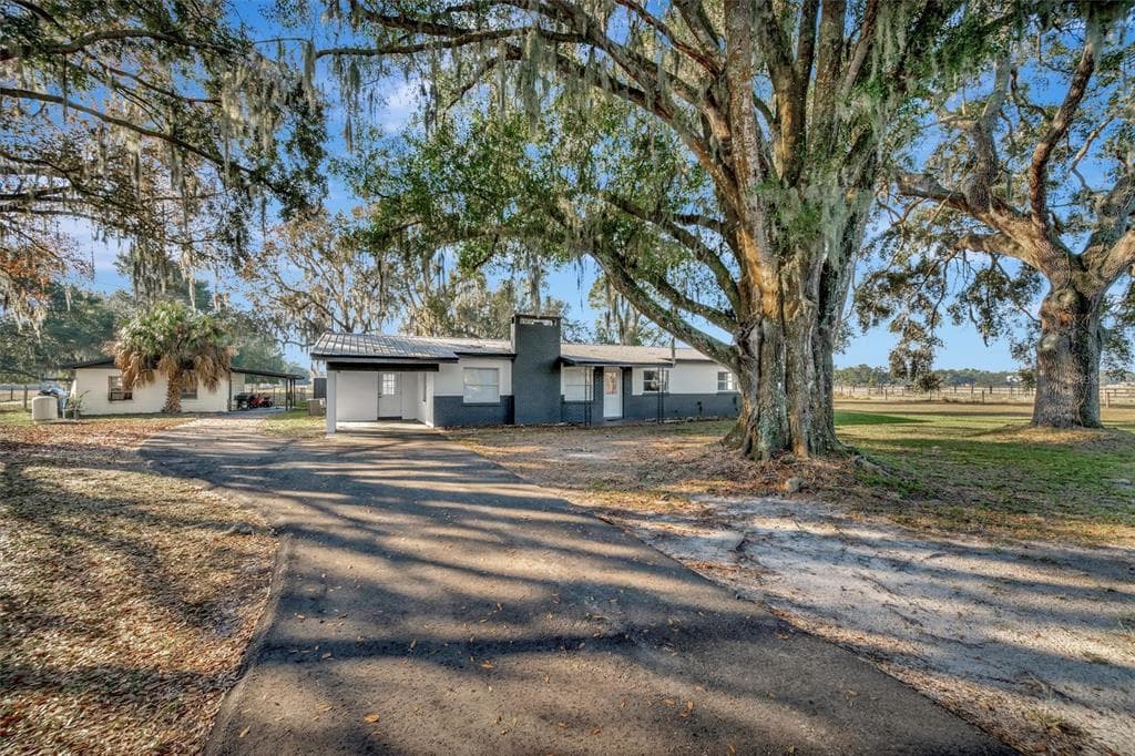 4111 E KNIGHTS GRIFFIN ROAD PLANT CITY, FL 33565