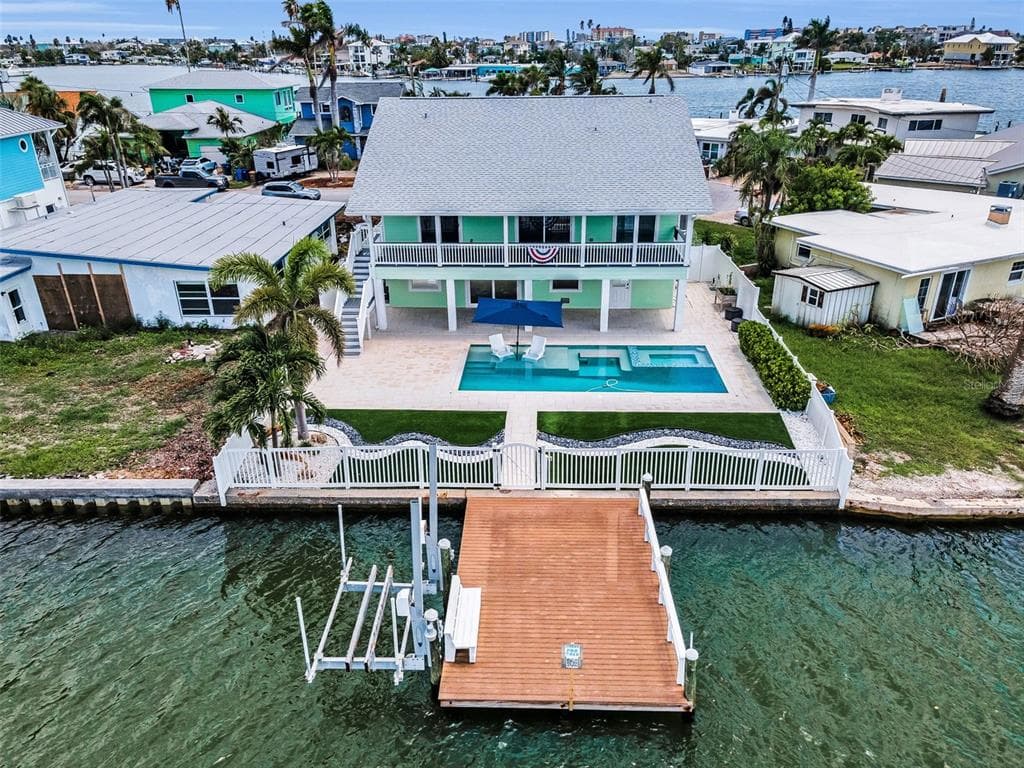804 BAY POINT DRIVE MADEIRA BEACH, FL 33708