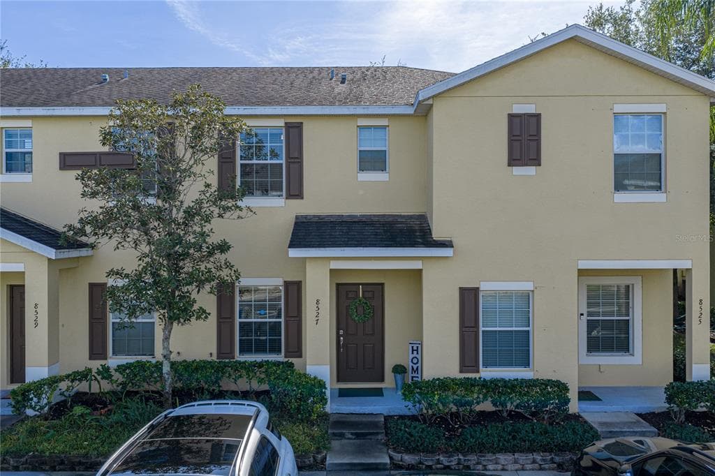 8527 BRUSHLEAF WAY TAMPA, FL 33647