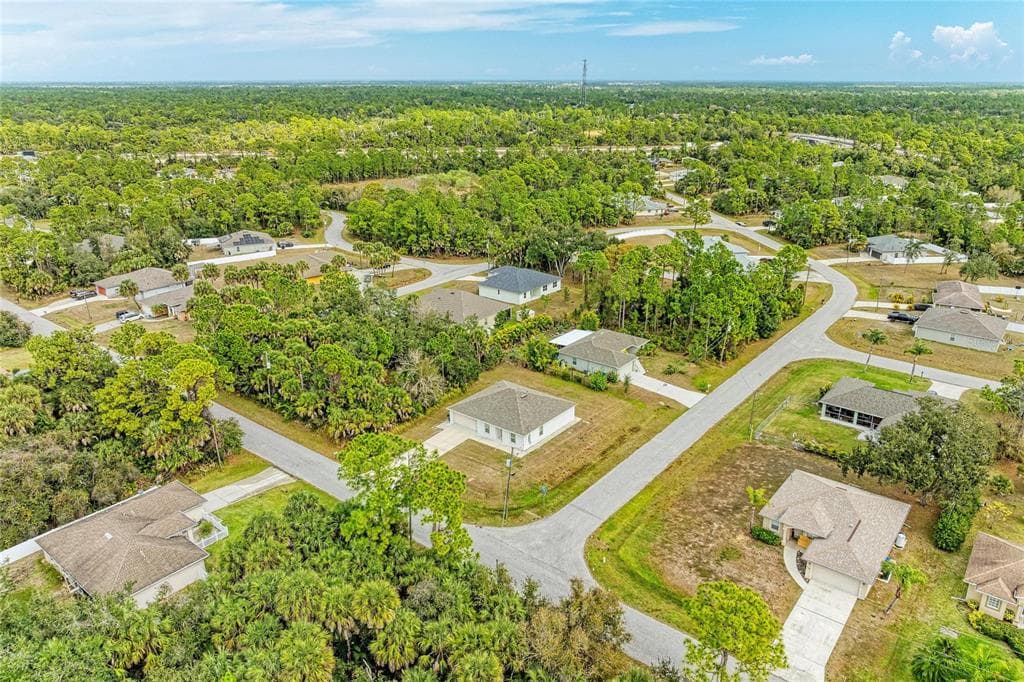 7238 HELLIWELL STREET NORTH PORT, FL 34291