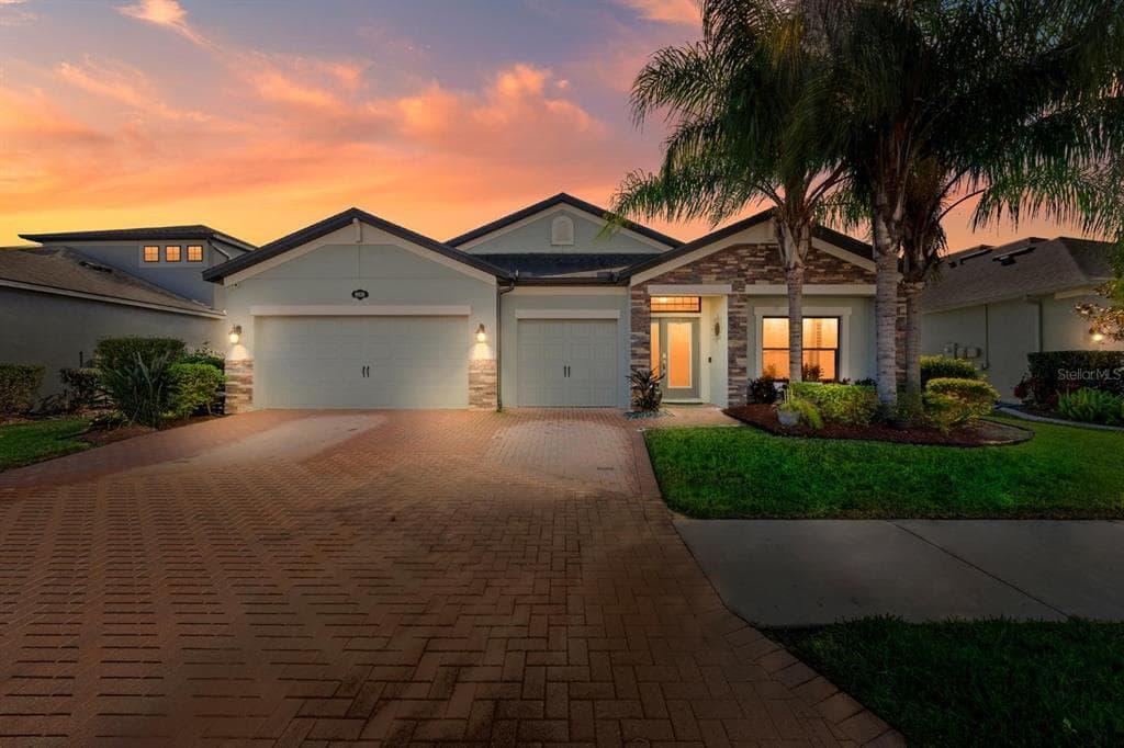 18936 ROSEATE DRIVE LUTZ, FL 33558