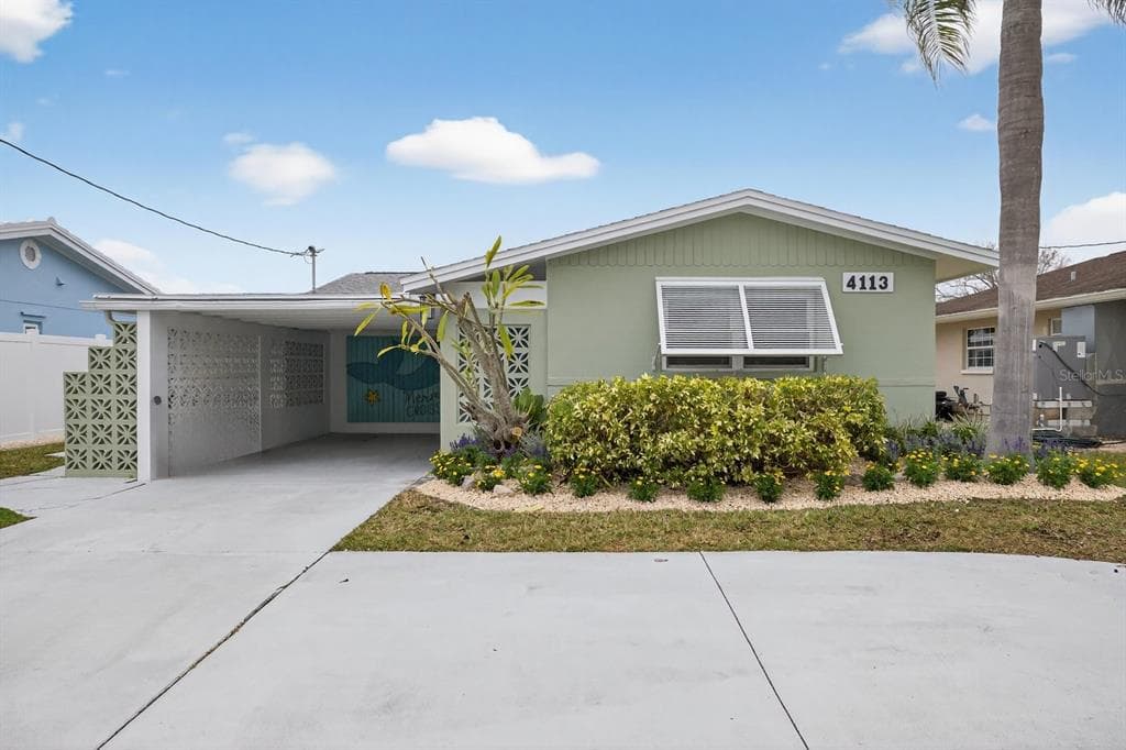4113 FLORAMAR TERRACE NEW PORT RICHEY, FL 34652