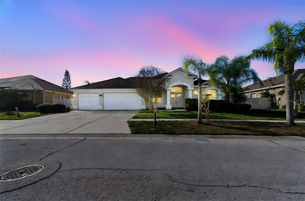 12003 PENNFIELD PLACE RIVERVIEW, FL 33579