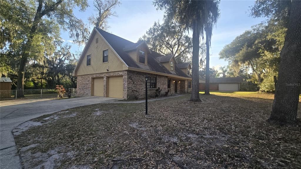 3415 IMPERIAL LANE LAKELAND, FL 33812