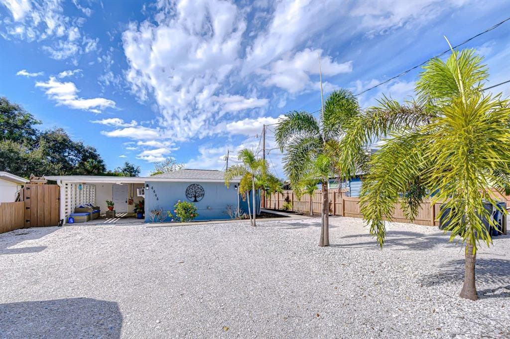 4444 17TH STREET W UNIT A BRADENTON, FL 34207