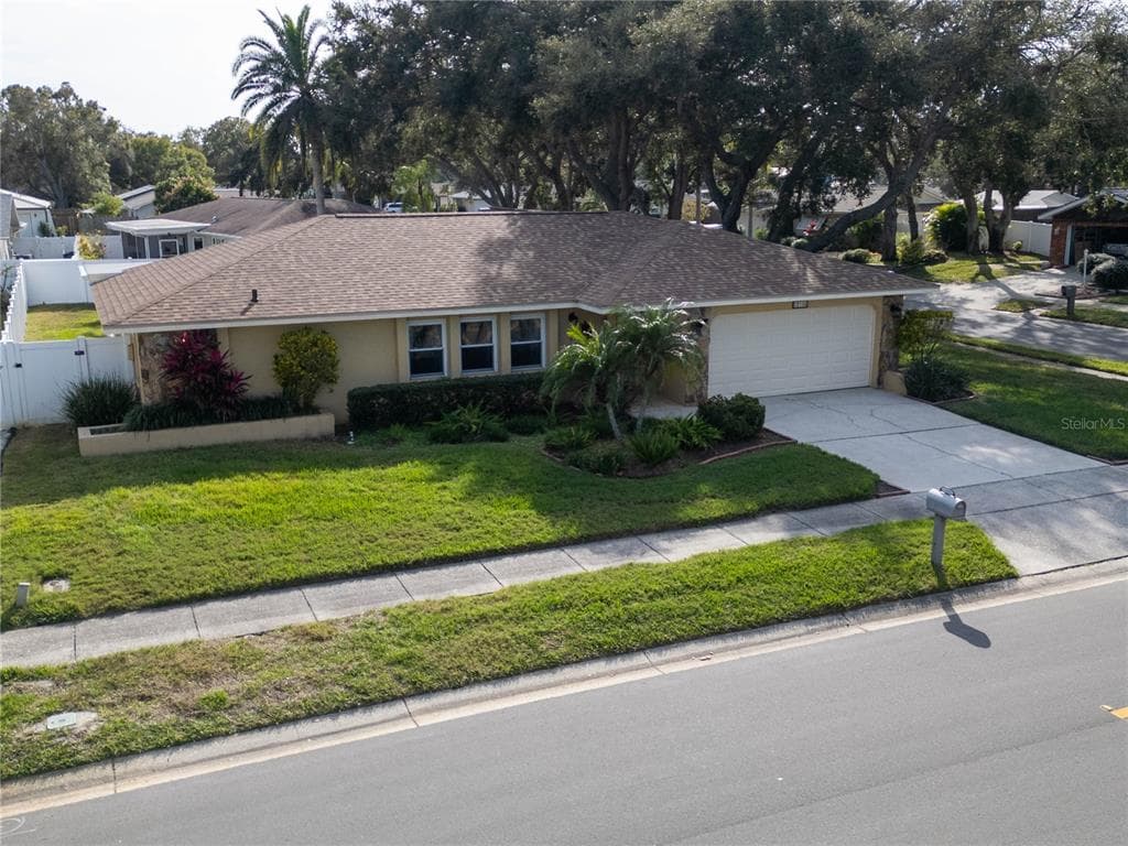 12156 98TH AVENUE SEMINOLE, FL 33772