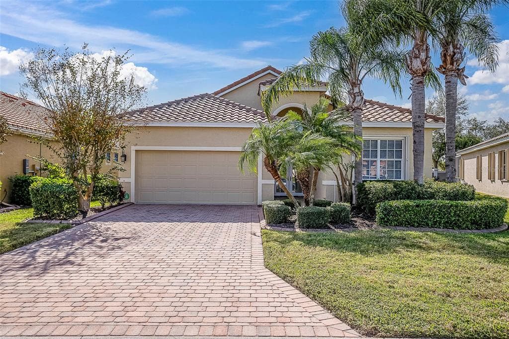 6682 41ST STREET CIRCLE E SARASOTA, FL 34243