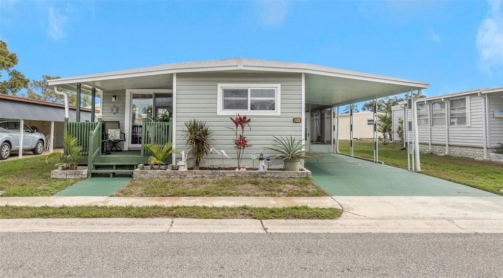 1100 BELCHER ROAD S UNIT 210 LARGO, FL 33771