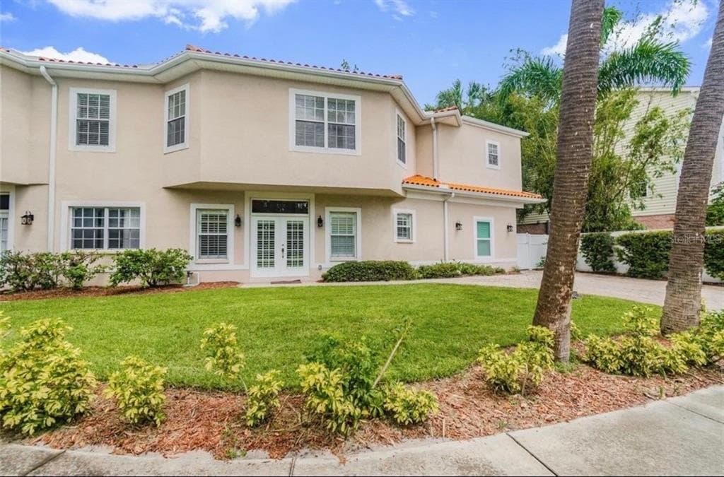 131 S ARRAWANA AVENUE TAMPA, FL 33609