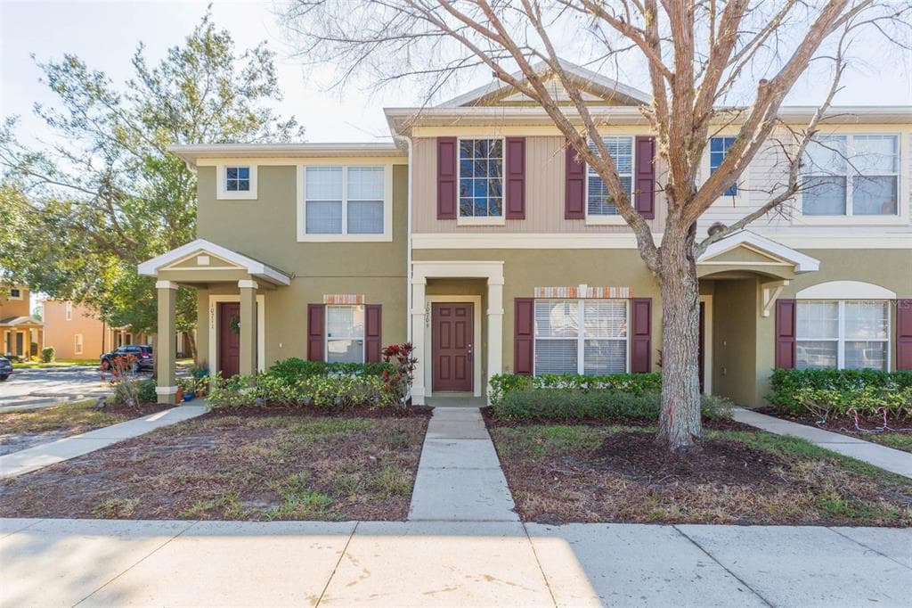 10709 CHESHAM HILL COURT RIVERVIEW, FL 33579