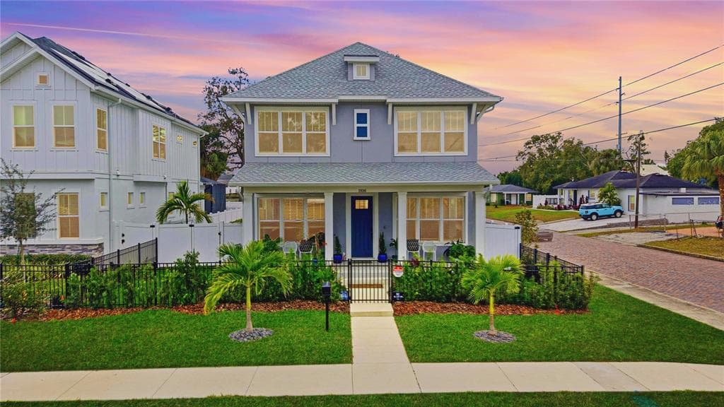1936 W NASSAU STREET TAMPA, FL 33607