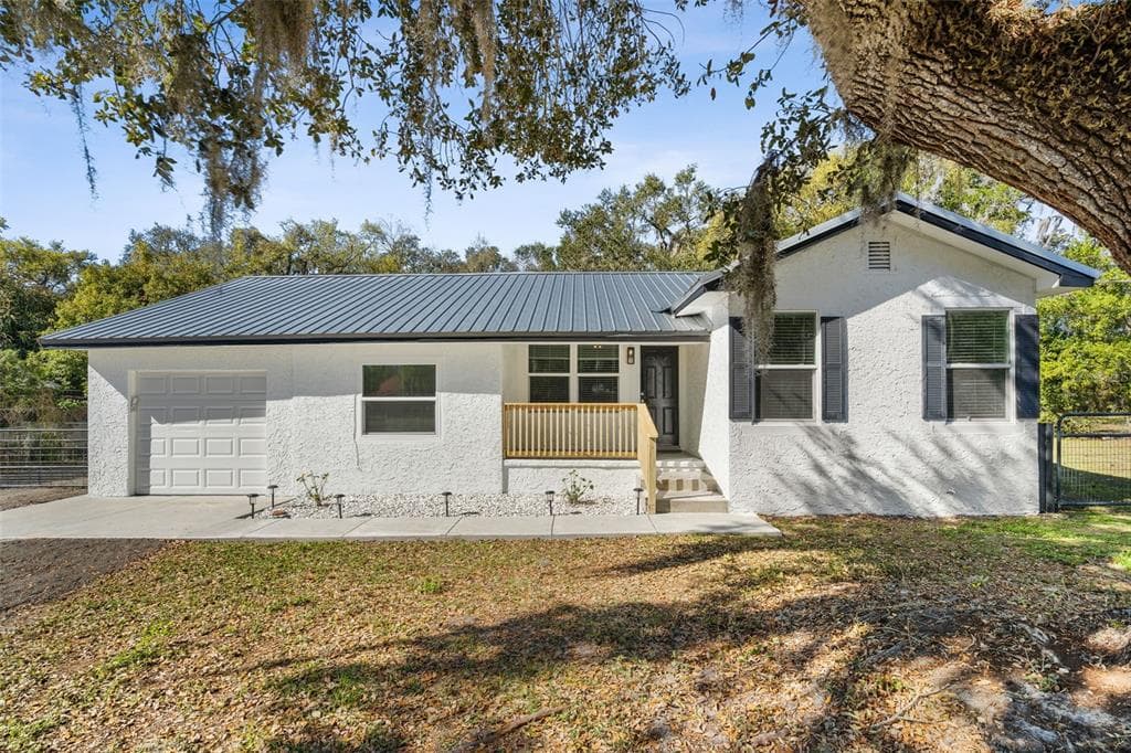 3307 SPEER ROAD PLANT CITY, FL 33565