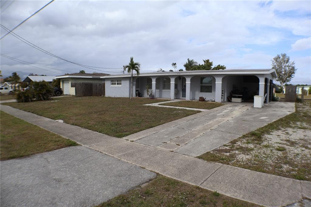 731 CONREID DRIVE NE PORT CHARLOTTE, FL 33952