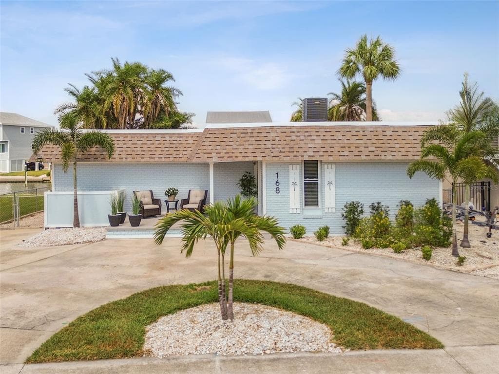 168 174TH TERRACE DRIVE E REDINGTON SHORES, FL 33708