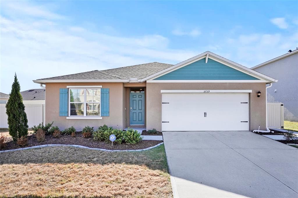 5739 GREY GRANITE WAY LAKELAND, FL 33811