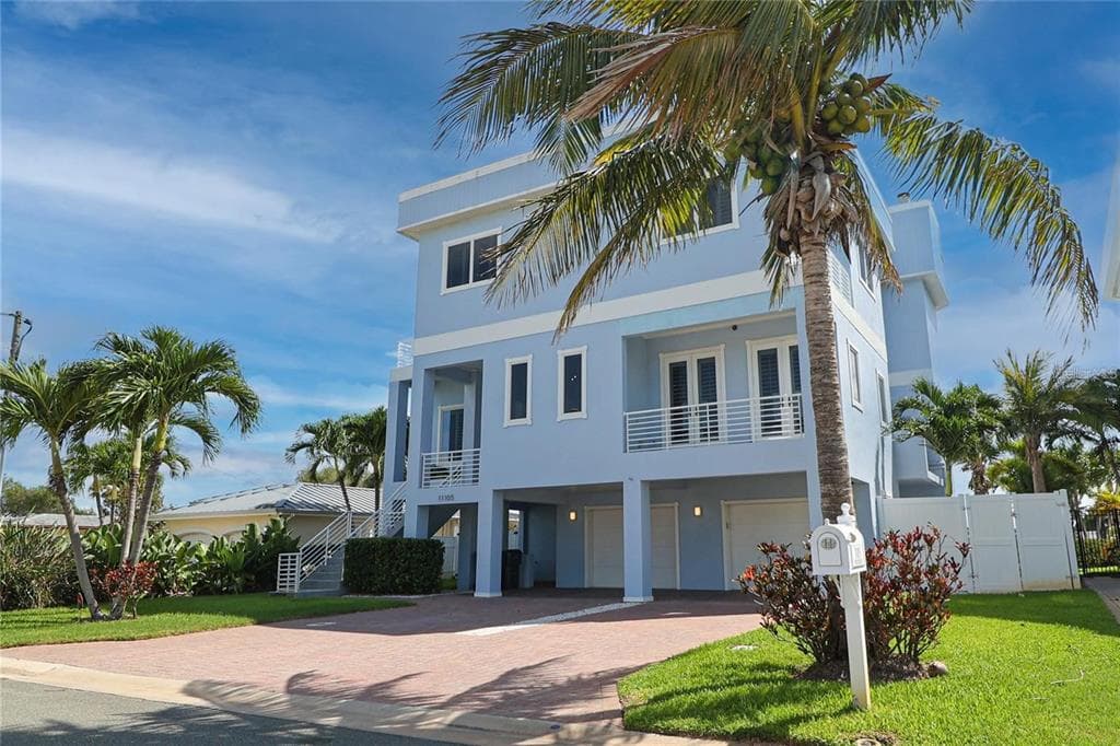 11105 5TH STREET E TREASURE ISLAND, FL 33706