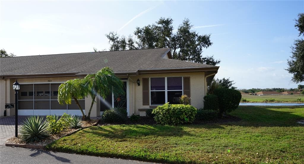 2613 LOCKSLEY STREET UNIT 251 SUN CITY CENTER, FL 33573