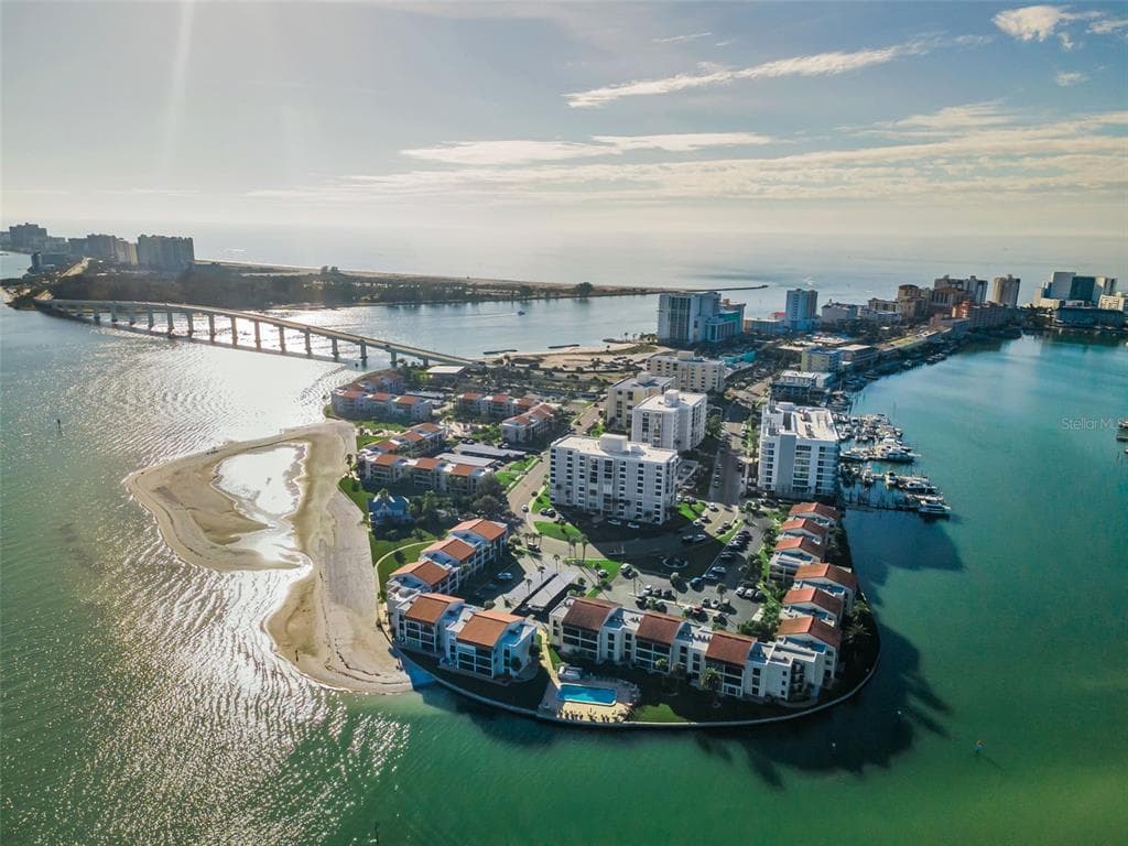 855 BAYWAY BOULEVARD UNIT 802 CLEARWATER BEACH, FL 33767