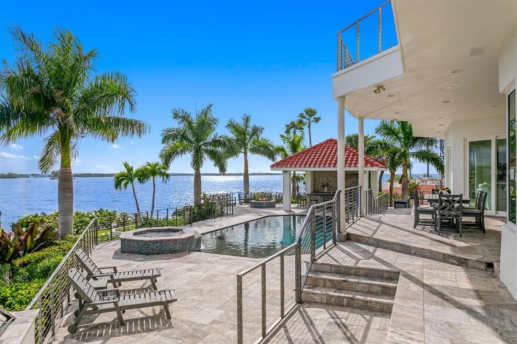 1315 JUMANA LOOP APOLLO BEACH, FL 33572