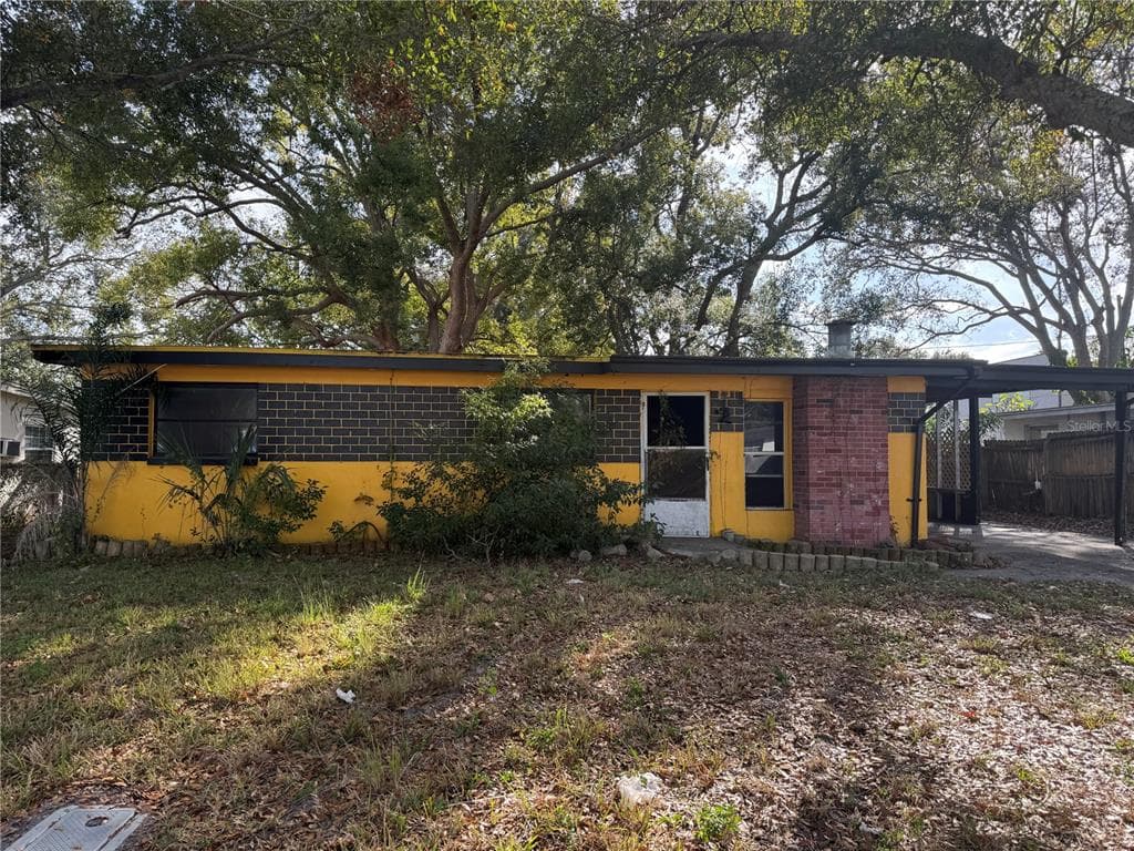 2151 BARCELONA DRIVE CLEARWATER, FL 33764