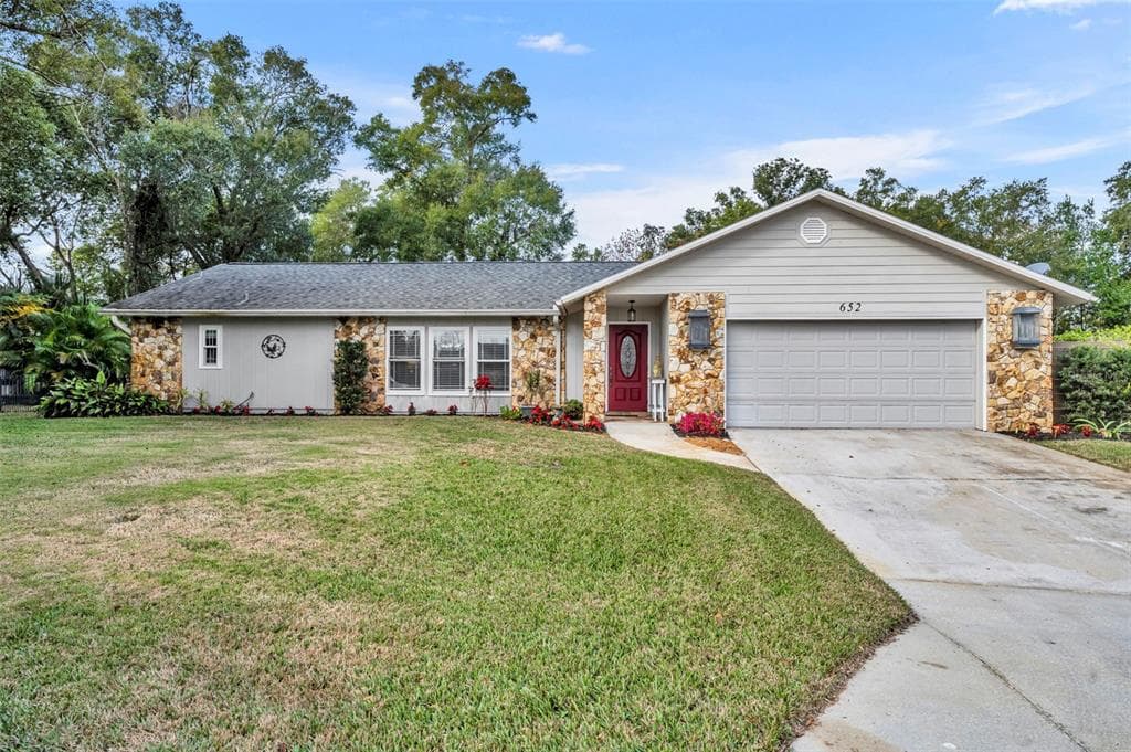 652 W CADILLAC DRIVE ALTAMONTE SPRINGS, FL 32714