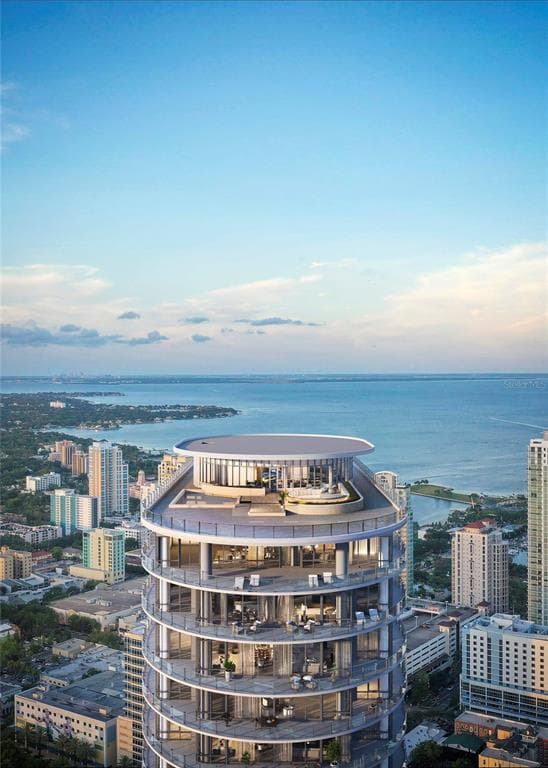 400 CENTRAL AVENUE UNIT 1807 ST PETERSBURG, FL 33701
