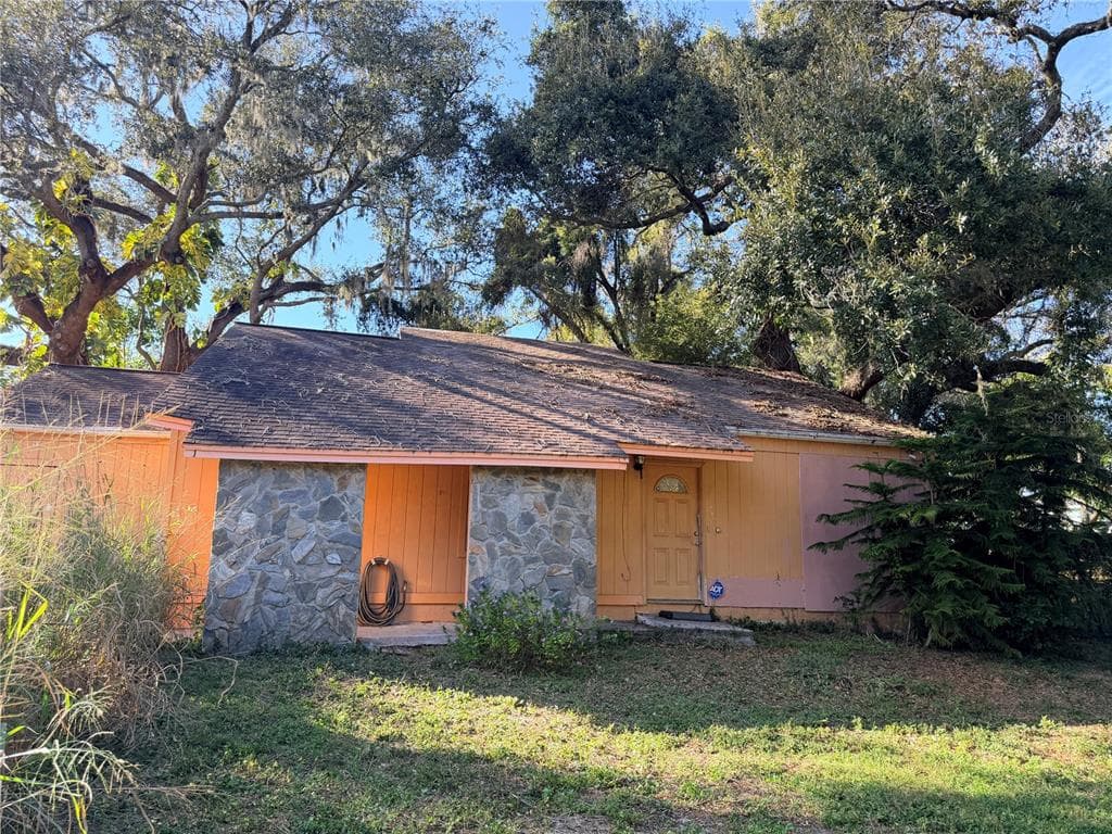 8200 N 22ND STREET TAMPA, FL 33604