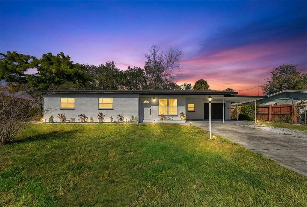 4504 S 26TH AVENUE S TAMPA, FL 33619