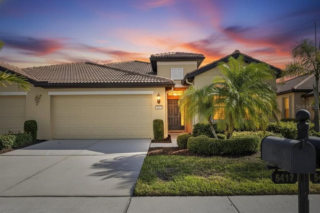 5415 SUNSET FALLS DRIVE APOLLO BEACH, FL 33572