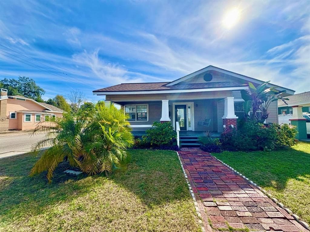 302 W HAYA STREET TAMPA, FL 33603