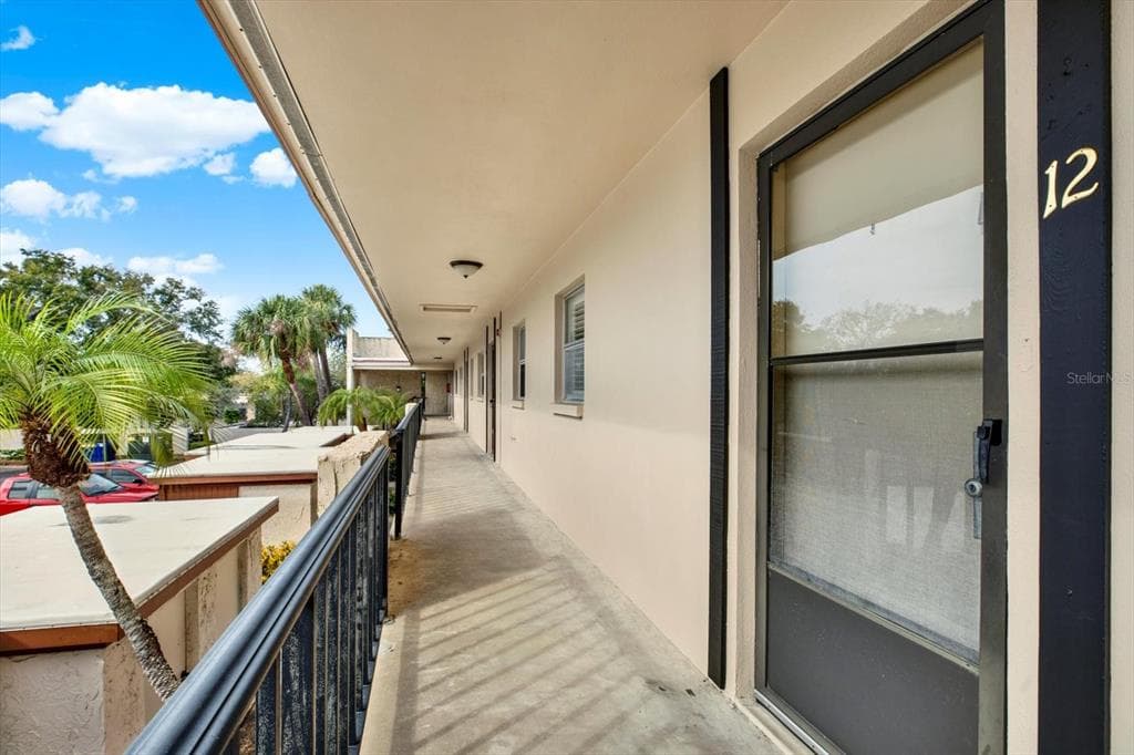 2750 E BAY DRIVE UNIT 12E LARGO, FL 33771