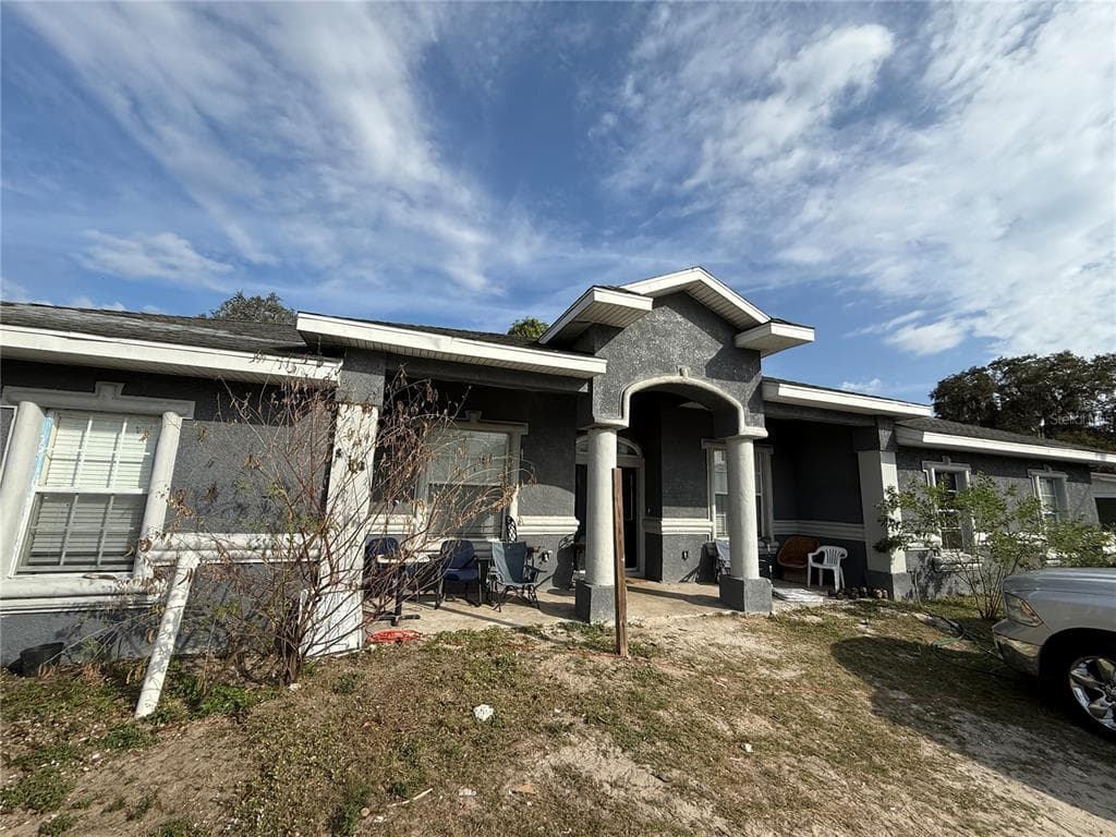 313 E WASHINGTON STREET AVON PARK, FL 33825