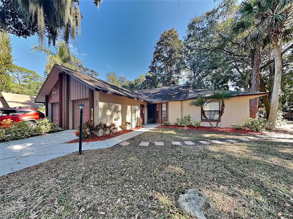 835 STONYBROOK CIRCLE PORT ORANGE, FL 32127