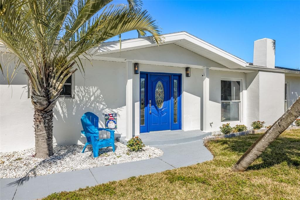 429 88TH AVENUE ST PETE BEACH, FL 33706