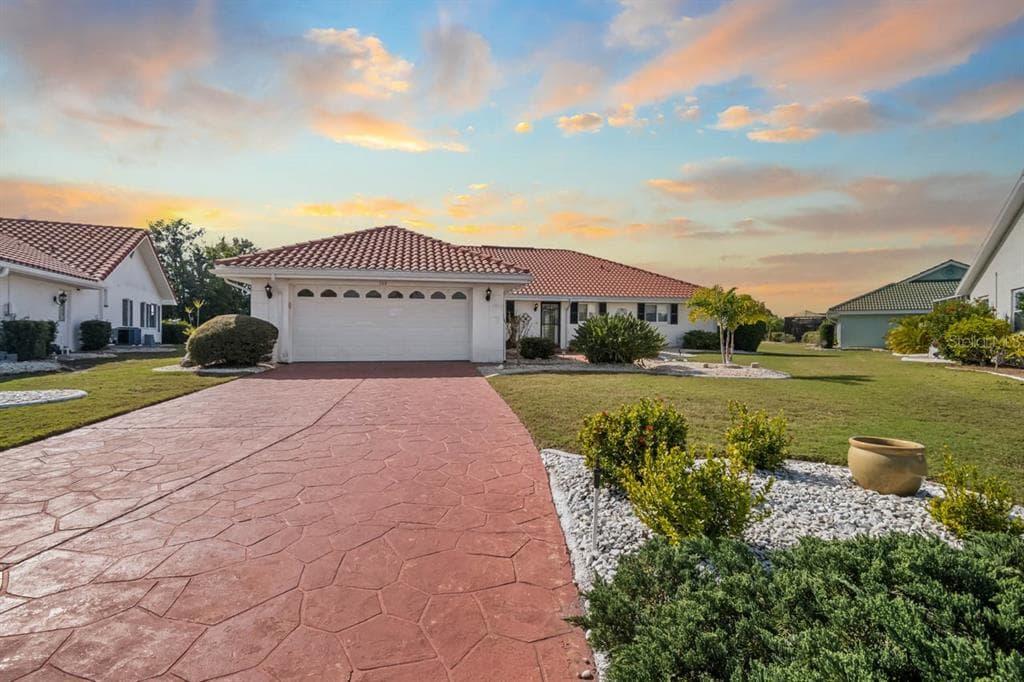 703 WESTMONT WAY SUN CITY CENTER, FL 33573