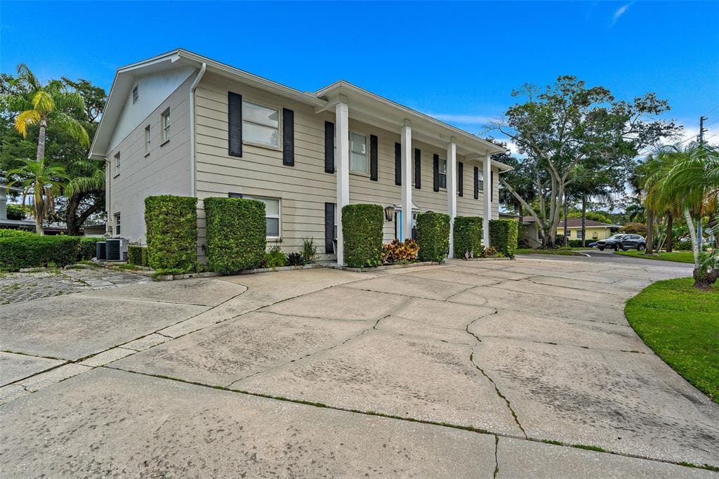 503 MONTEREY BOULEVARD NE UNIT 2