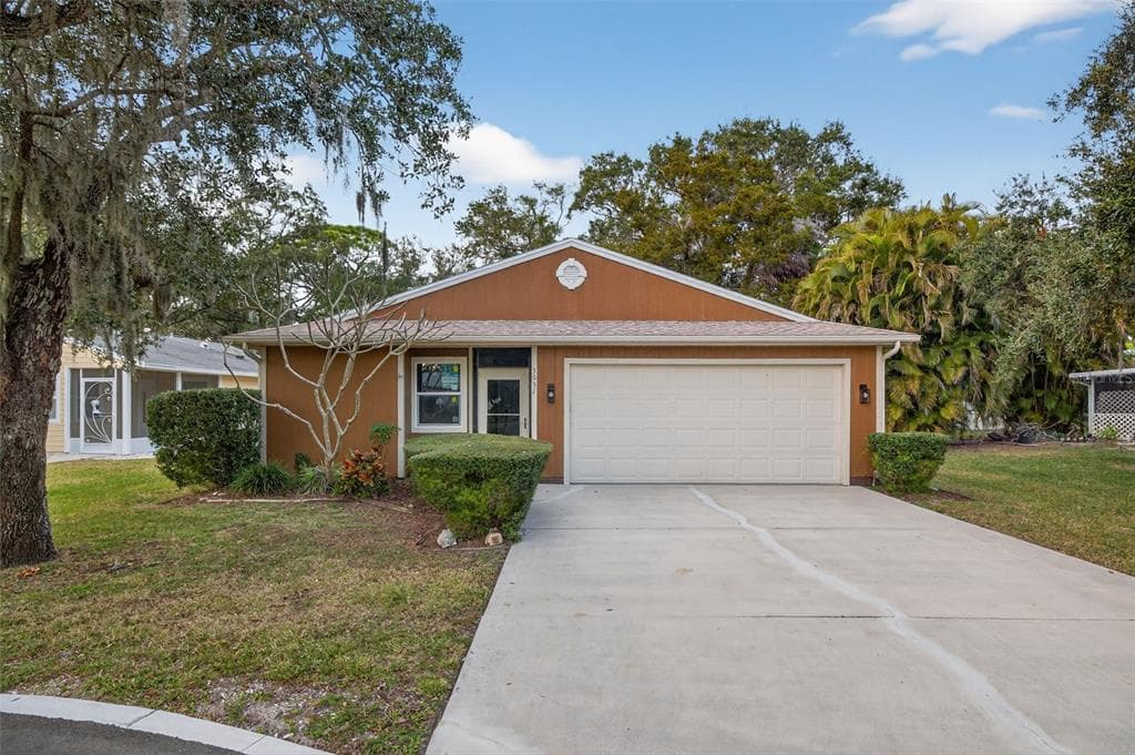 3957 BEARDED OAKS COURT
