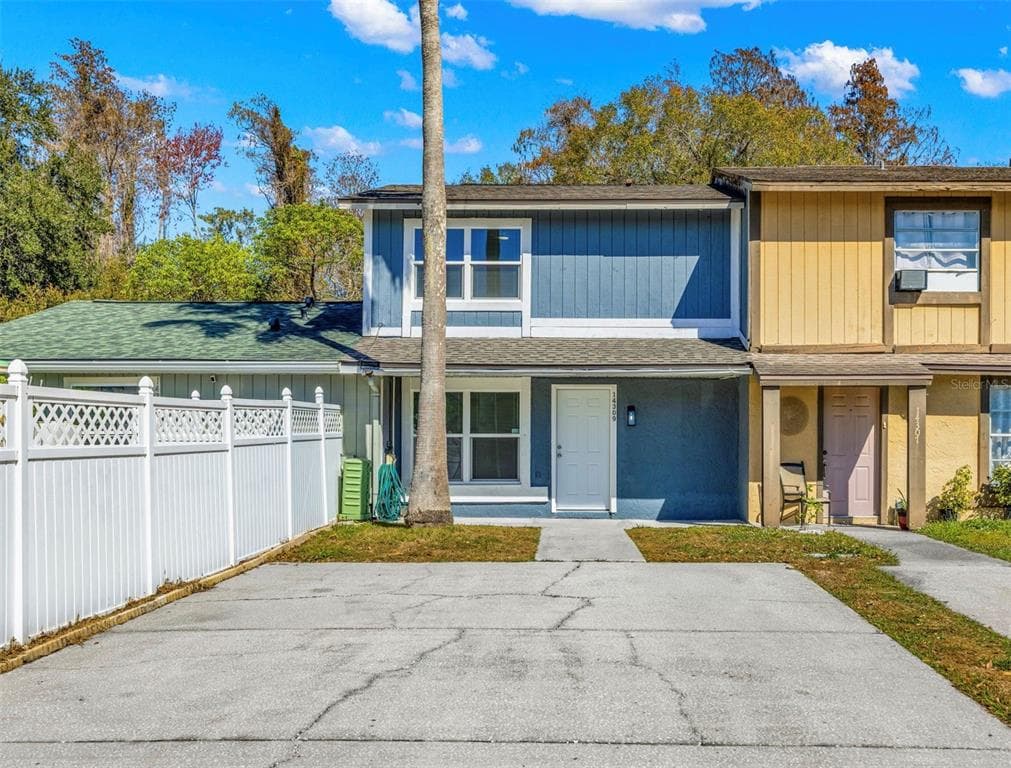 14309 VILLAGE VIEW DRIVE TAMPA, FL 33624