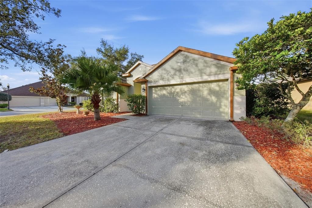 489 OAK LANDING BOULEVARD MULBERRY, FL 33860