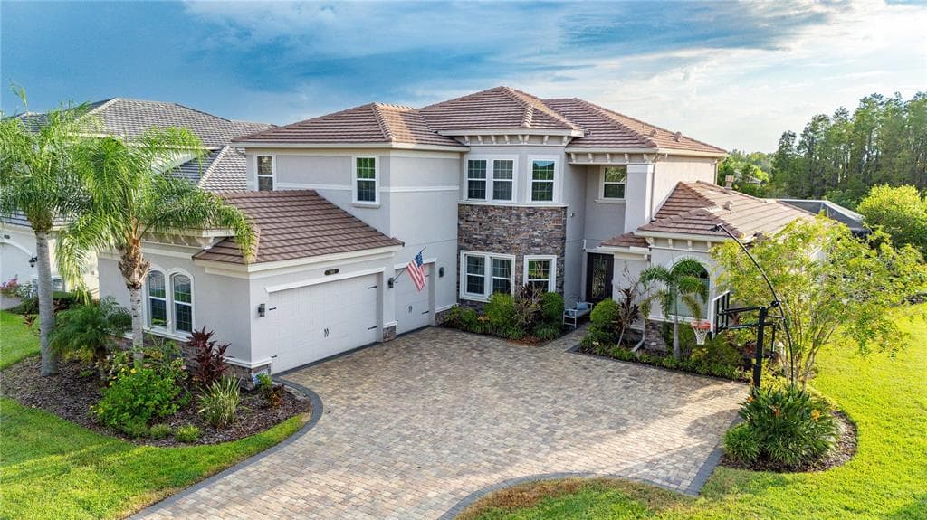 2611 COCO PALM CIRCLE WESLEY CHAPEL, FL 33543