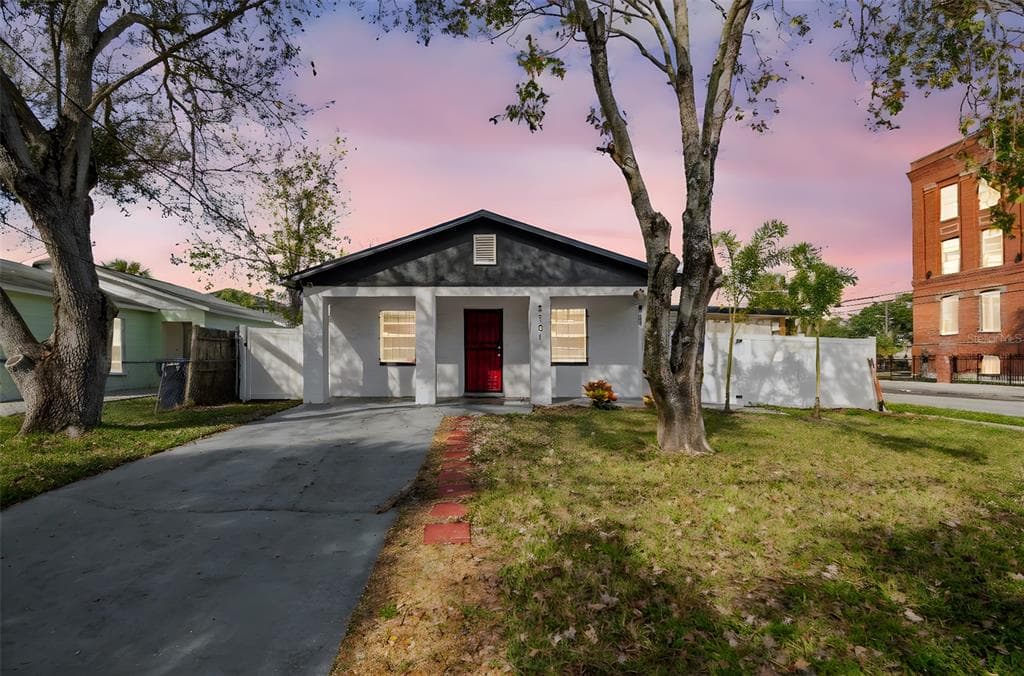 2101 W CHERRY STREET TAMPA, FL 33607