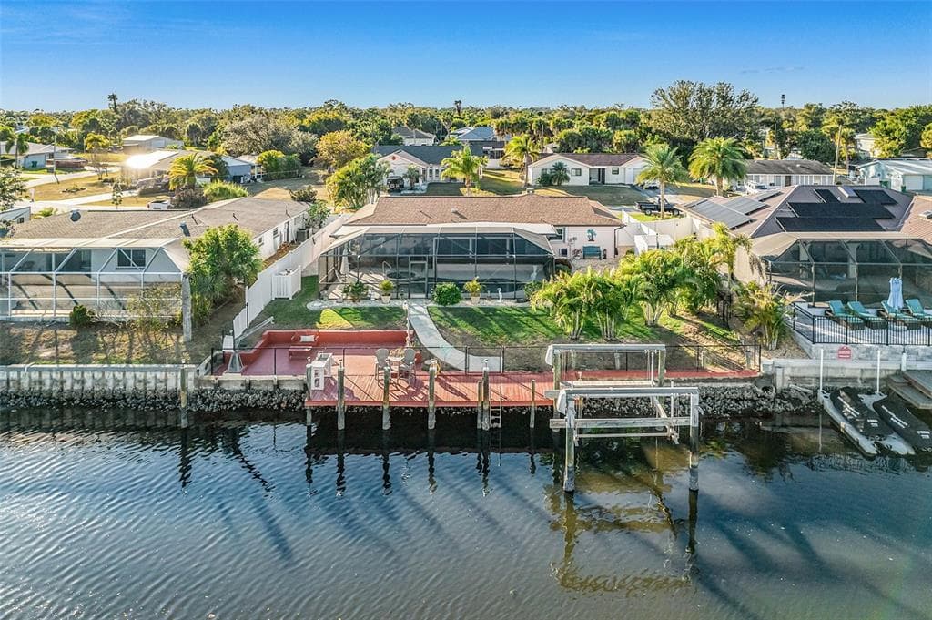 4114 YUCATAN CIRCLE